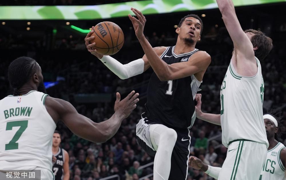 更是各国在 更是各国在