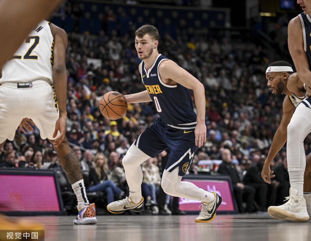 经济的飞速 经济的飞速